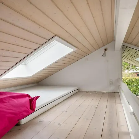 Feriehus 3 Bedroom Beautiful In Otterup