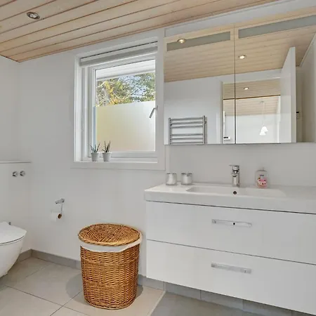3 Bedroom Beautiful In Σπίτι διακοπών