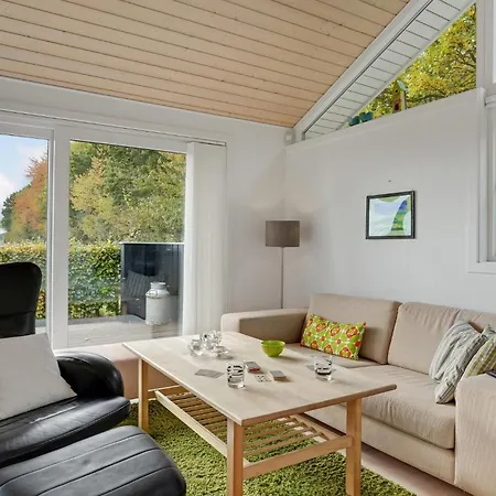 3 Bedroom Beautiful In Σπίτι διακοπών Otterup