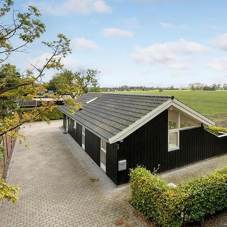 Tatil Evi 3 Bedroom Beautiful In Otterup